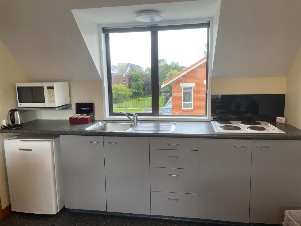 Allan Court Motel - Resim 45