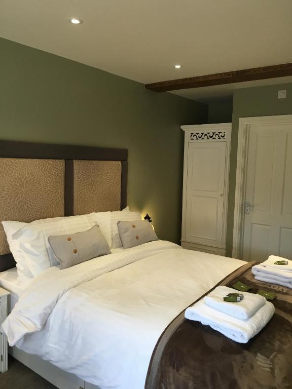 Greyhound Inn Wilton - Camera Matrimoniale Deluxe Con Doccia