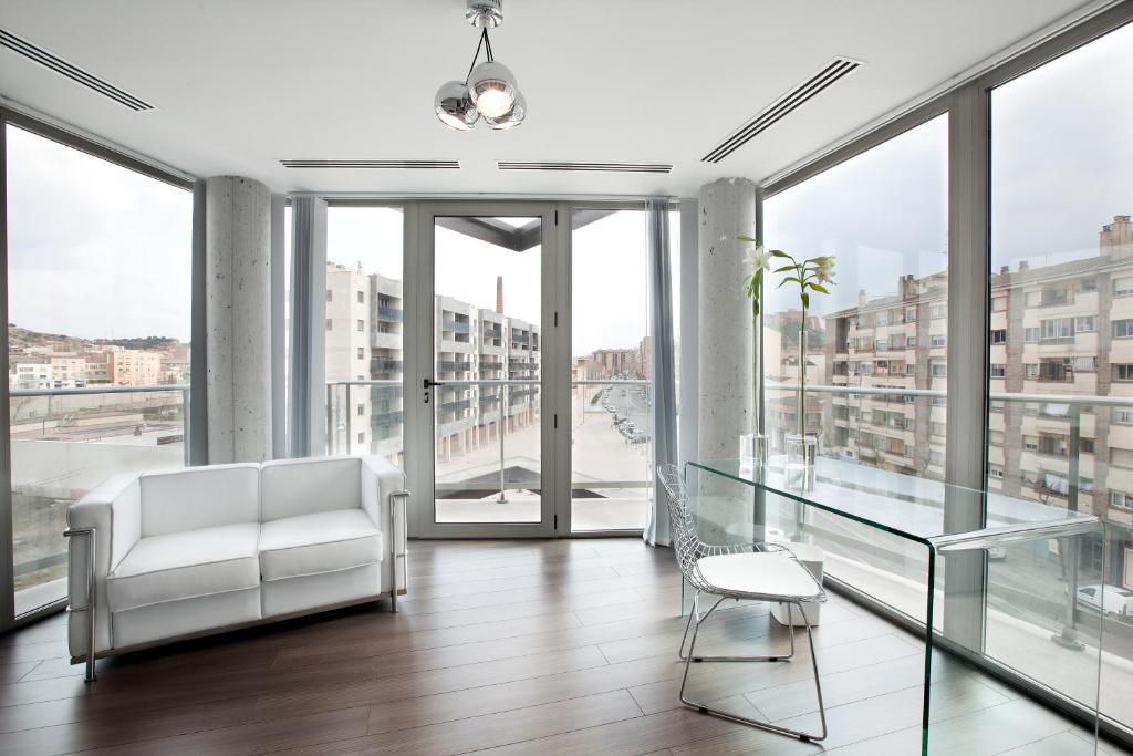 A seating area at Hotel MasMonzon