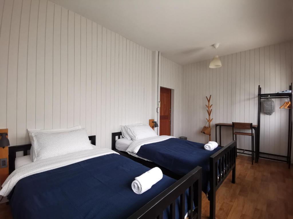 liaw base house - 12