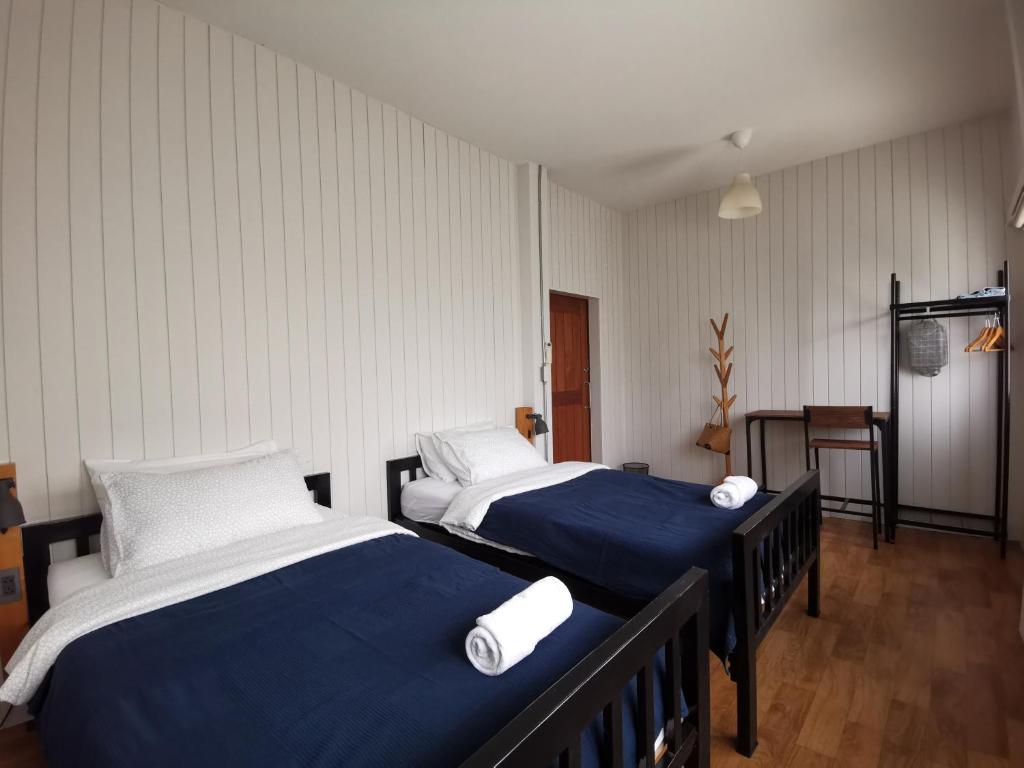 liaw base house - 10