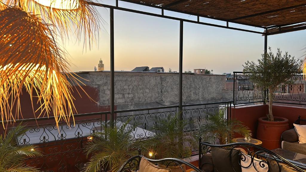 Balkón nebo terasa v ubytování Le riad de l'étoile ocre - COTG