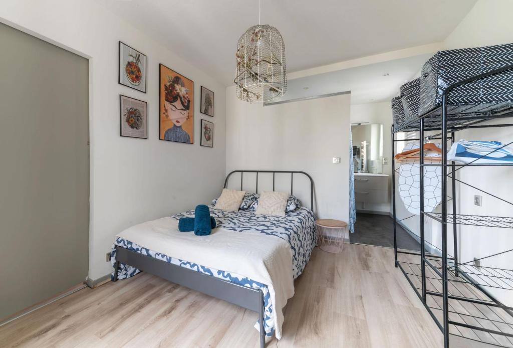 Grande Maison Clermont - Appartements centre ville - Balkonlu Daire