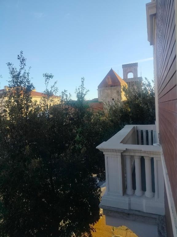 Budynek, w którym mieści się hotel