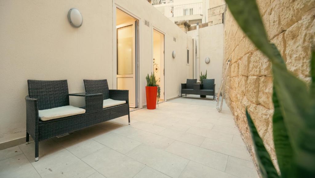 Posezení v ubytování Sliema Central O'Clock Malta