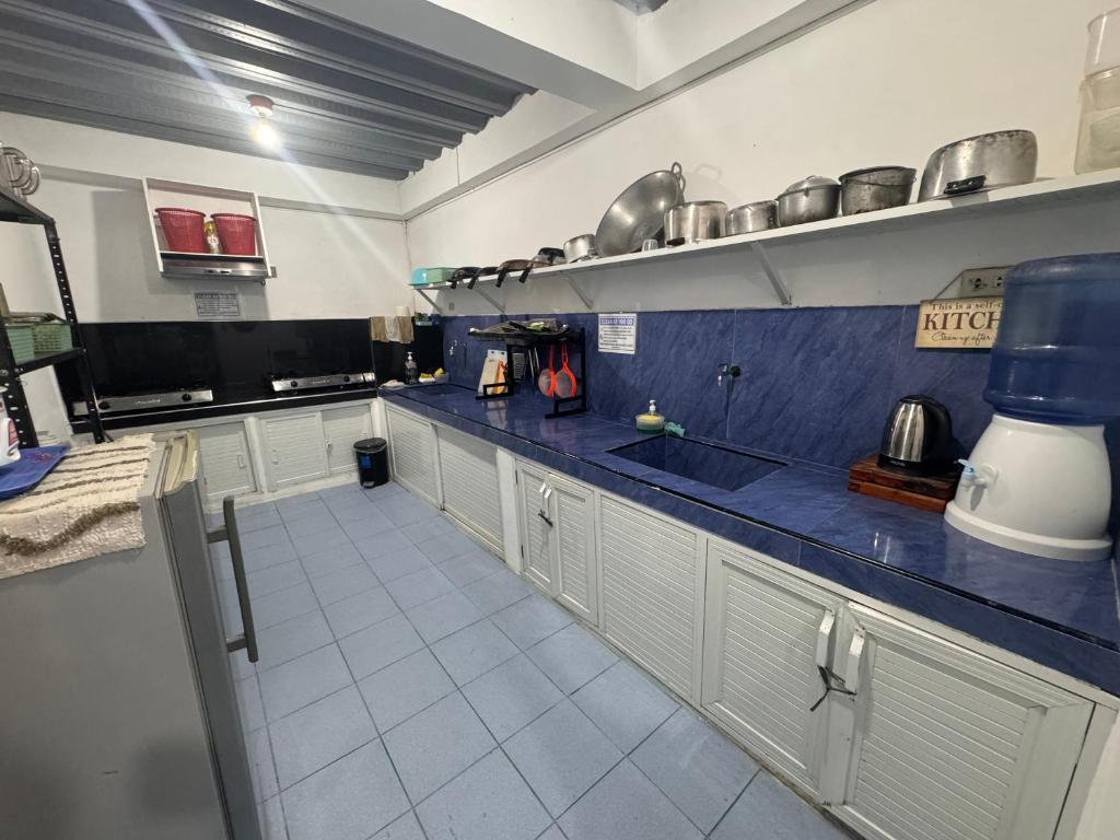 Kuchyň nebo kuchyňský kout v ubytování Jaoren Transient House