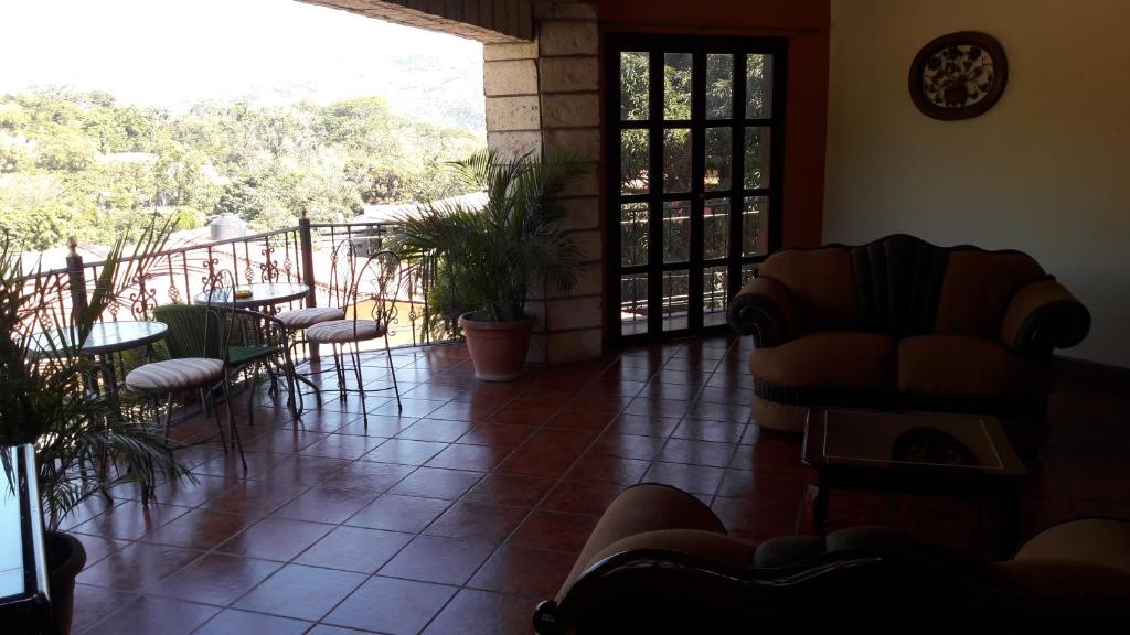 Istumisnurk majutusasutuses Hotel Acropolis Maya