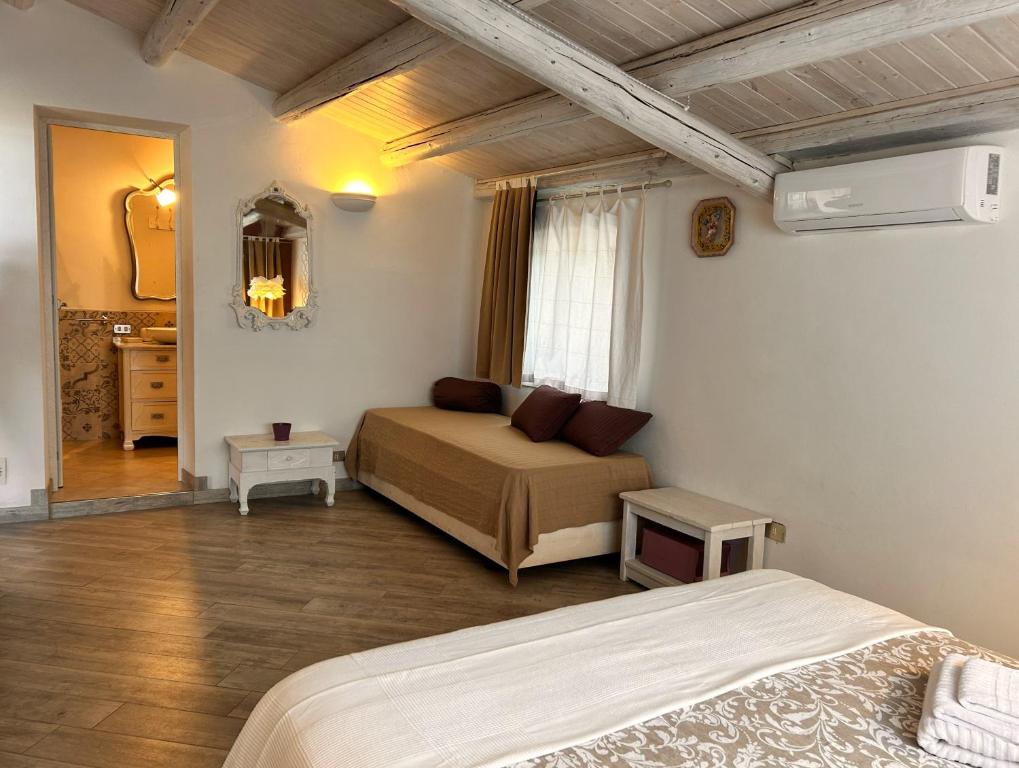 Casa Lo Iacono - Chambre Triple Avec Salle De Bains Privative