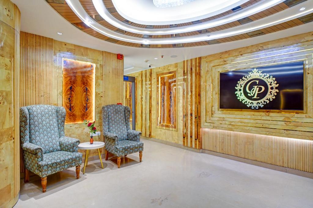 Posezení v ubytování Hotel Gold Palace - 03 Mins Walk From New Delhi Railway Station
