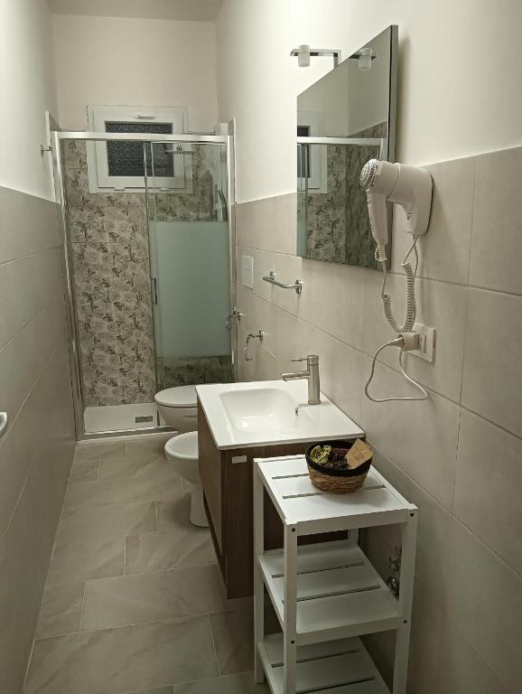 Koupelna v ubytování SiciliAmo b&b