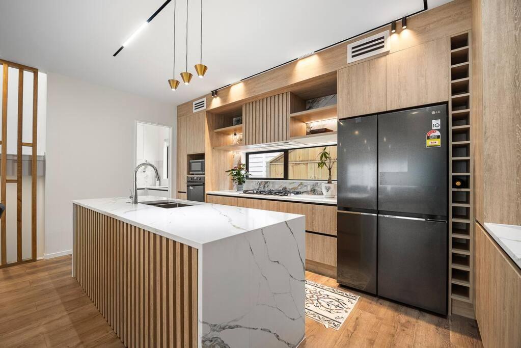 Greenstead Retreat 11 beds, 8 bedrooms, 5 baths - Resim 36