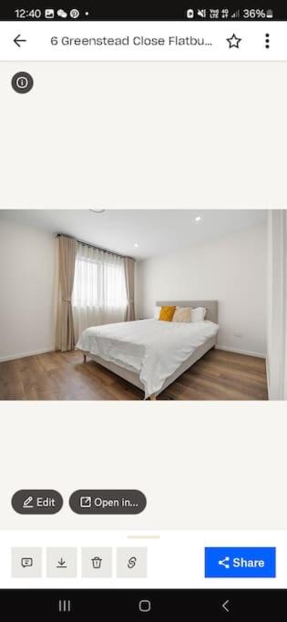 Greenstead Retreat 11 beds, 8 bedrooms, 5 baths - Resim 25