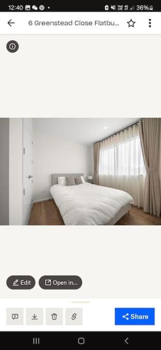 Greenstead Retreat 11 beds, 8 bedrooms, 5 baths - Resim 24