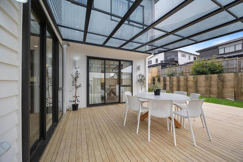 Greenstead Retreat 11 beds, 8 bedrooms, 5 baths - Resim 13