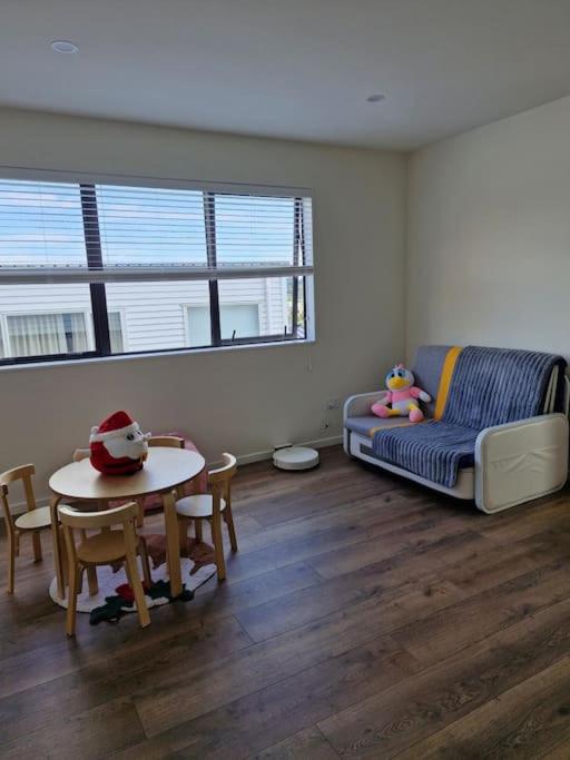 Greenstead Retreat 11 beds, 8 bedrooms, 5 baths - Resim 11