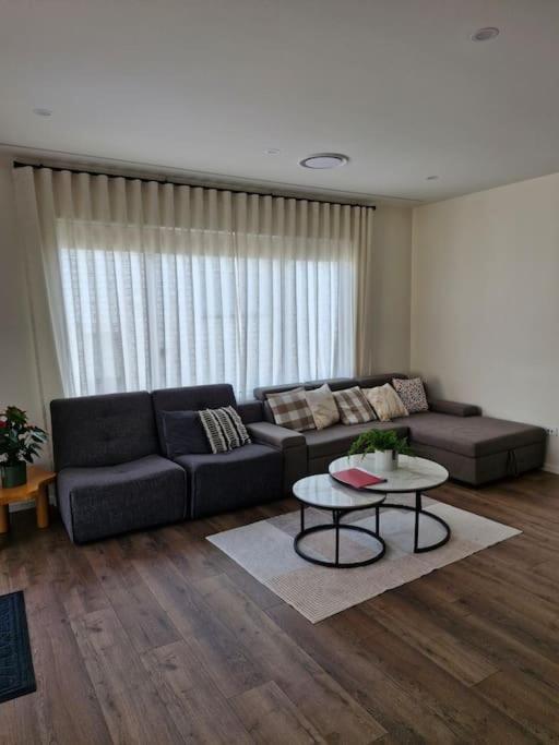 Greenstead Retreat 11 beds, 8 bedrooms, 5 baths - Resim 8