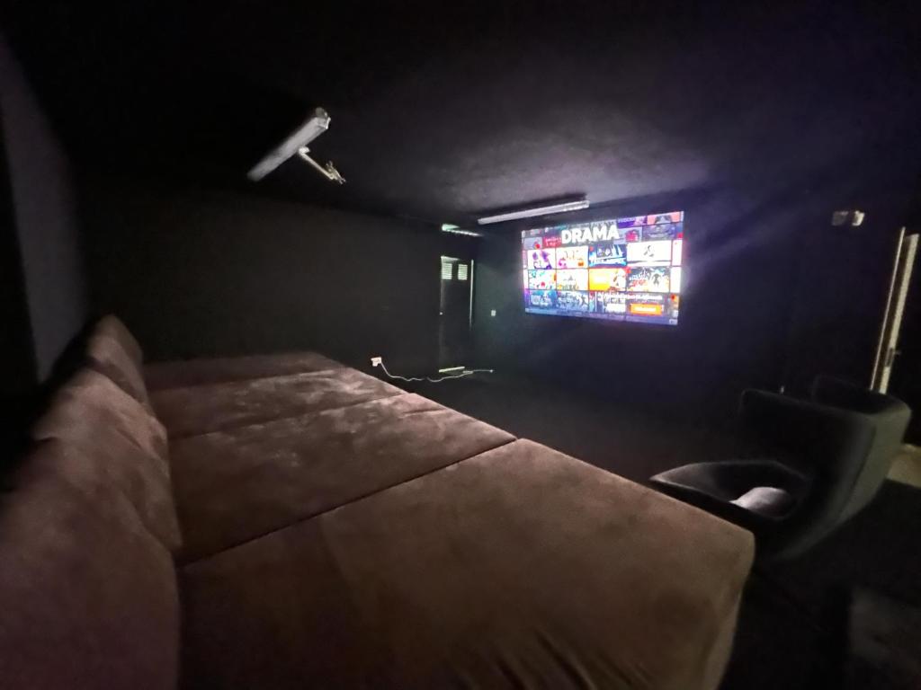 TV a/nebo společenská místnost v ubytování Can Sea Views
