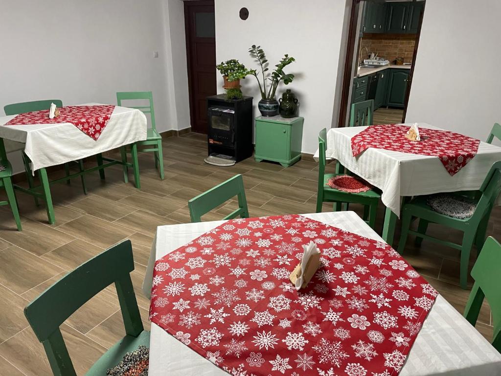 Restaurace v ubytování Casa Forrás