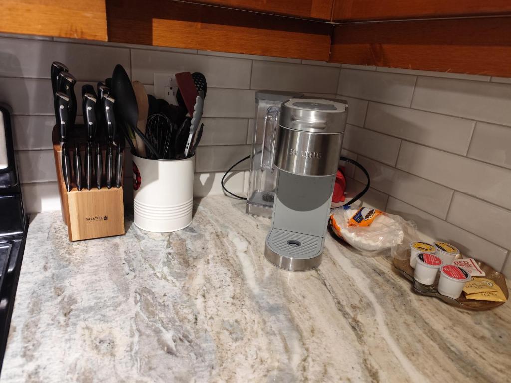 Cuisine ou kitchenette dans l'établissement luxurious Mont tremblant 2bd 2bth