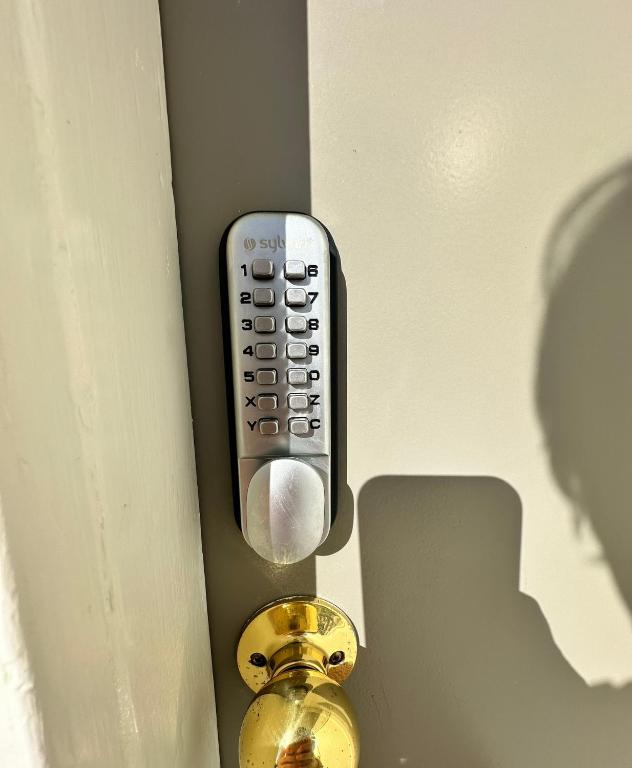 Art Deco BNB - Resim 15