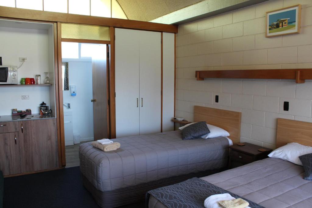 Elmore Lodge Motel - Resim 24