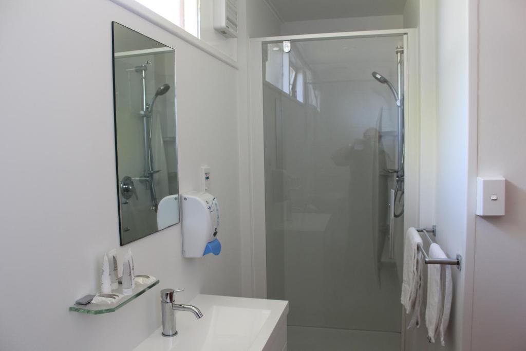 Elmore Lodge Motel - Resim 14