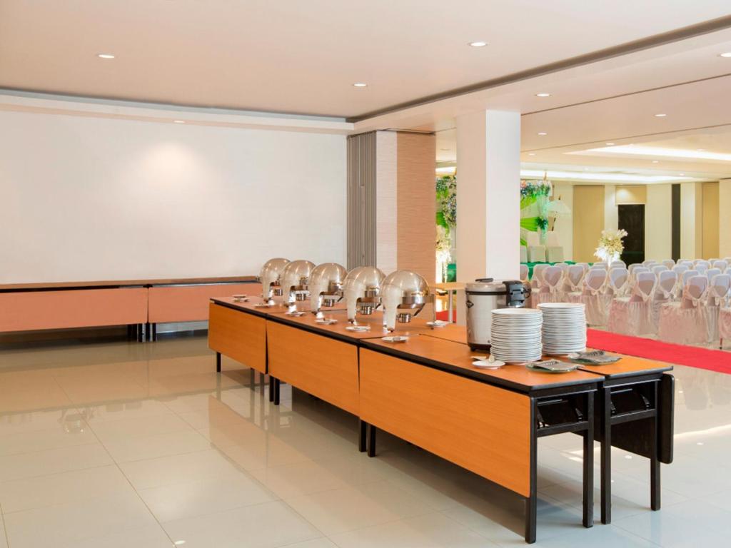 Amaris Hotel Kupang - Habitación Inteligente De Hollywood