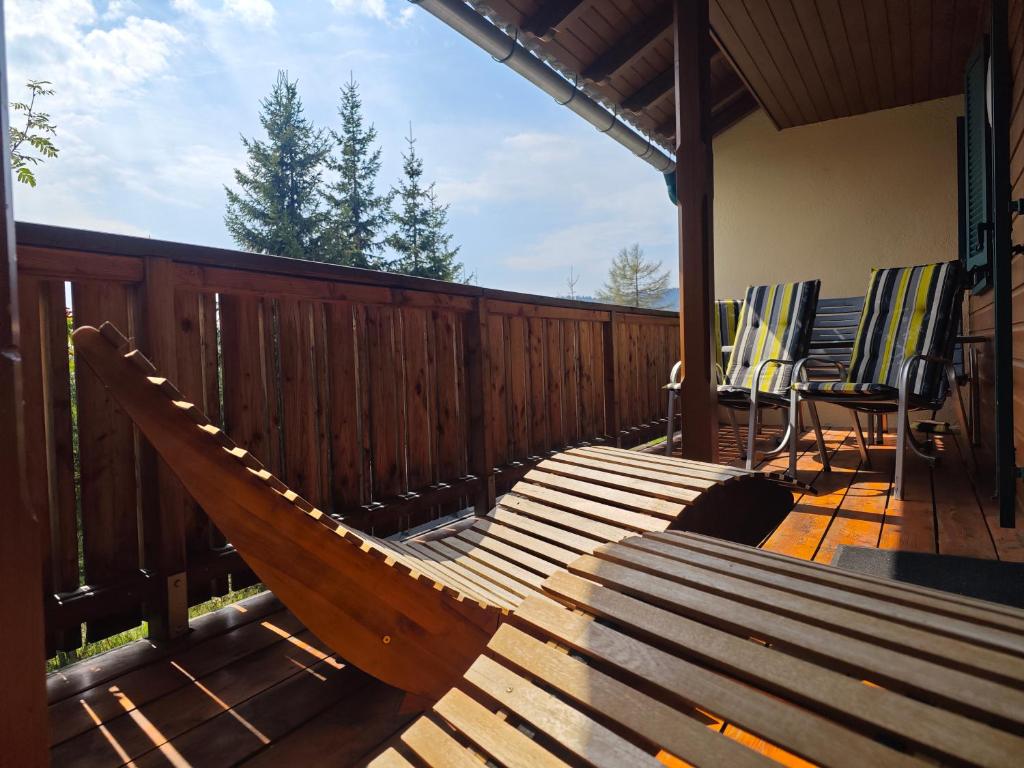 Balkón nebo terasa v ubytování Bergzeit Klippitz