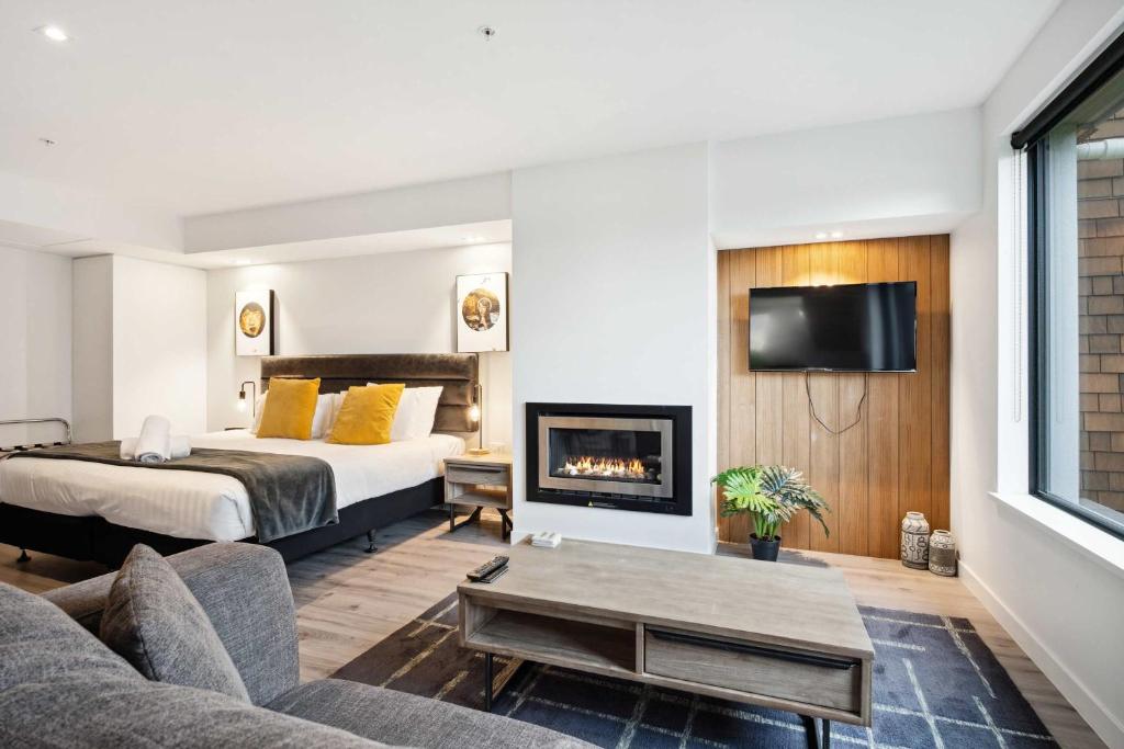 Una cama o camas en una habitación de Rēhia at La residence du Parc
