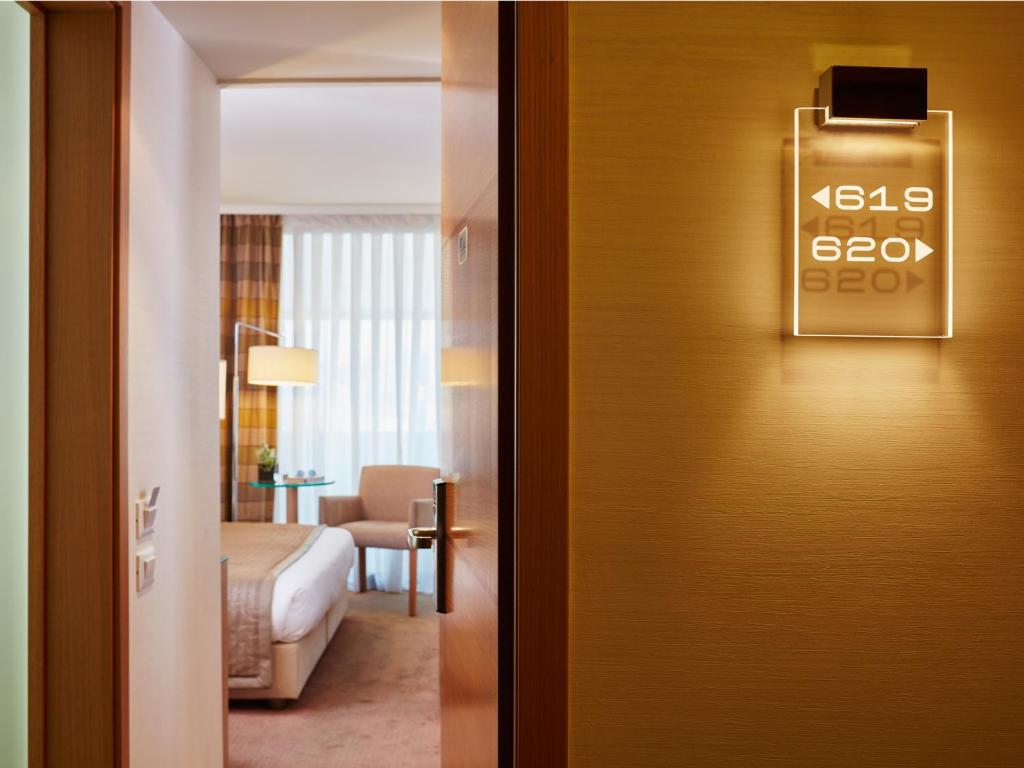 Posezení v ubytování Galaxy Iraklio Hotel