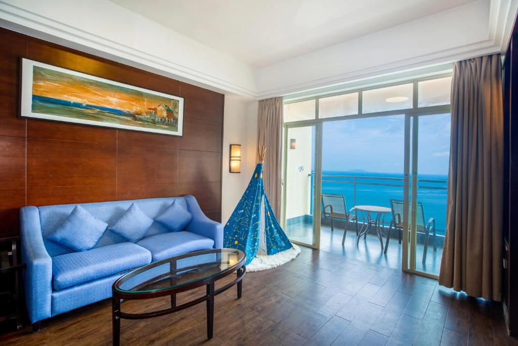 Shengyi Holiday Villa Hotel - Suite With Sea View