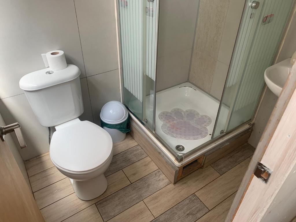 Un baño de HOsTAL PALMED