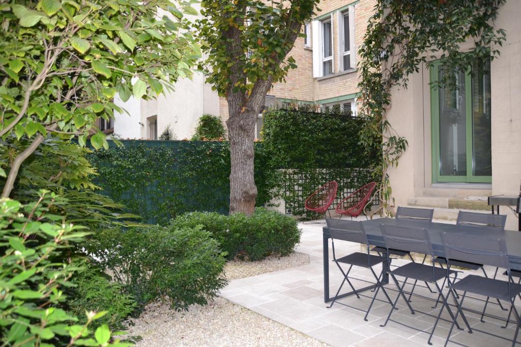 La Villa d'Auteuil, Paris 16 - 18