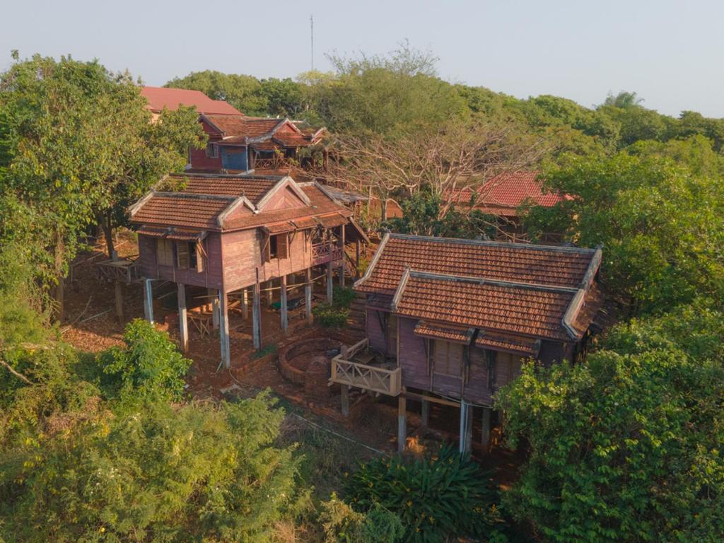 Garden View Lodge & Trekking Tours