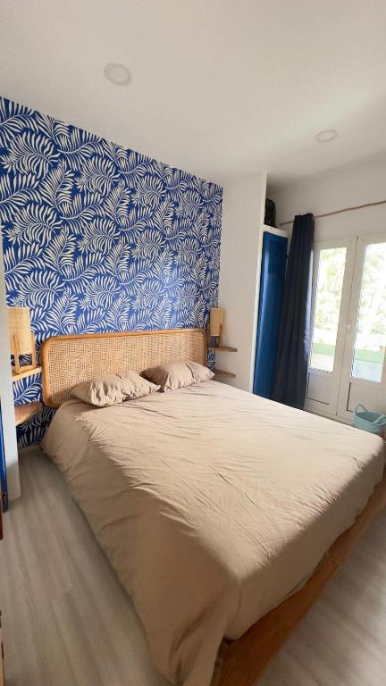 Postel nebo postele na pokoji v ubytování COLIVER - COLIVING A LA RÉUNION