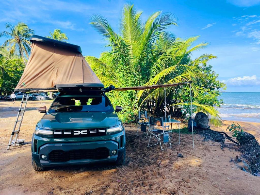 Příroda nedaleko luxury tent