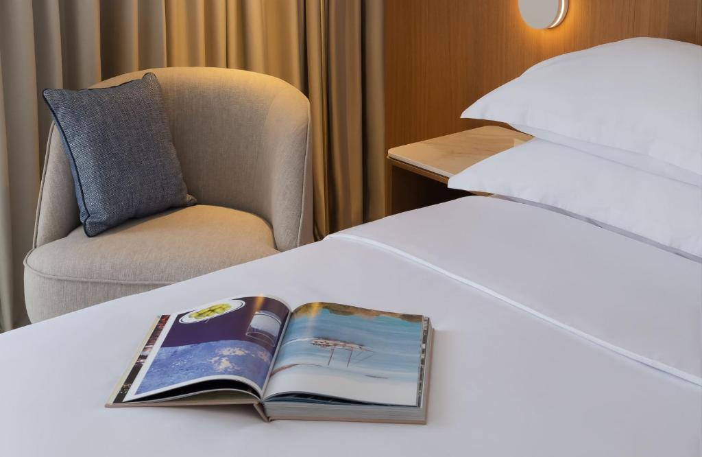 Bluesun Hotel Elaphusa - 4