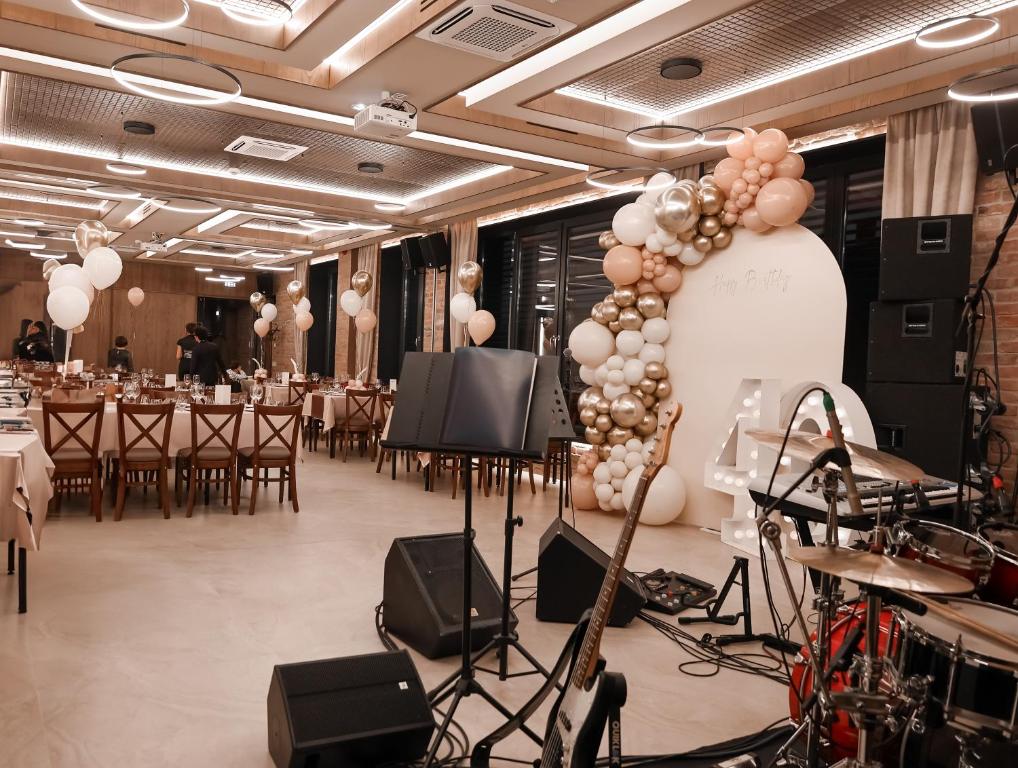 No Pardon Hotel - Resim 28