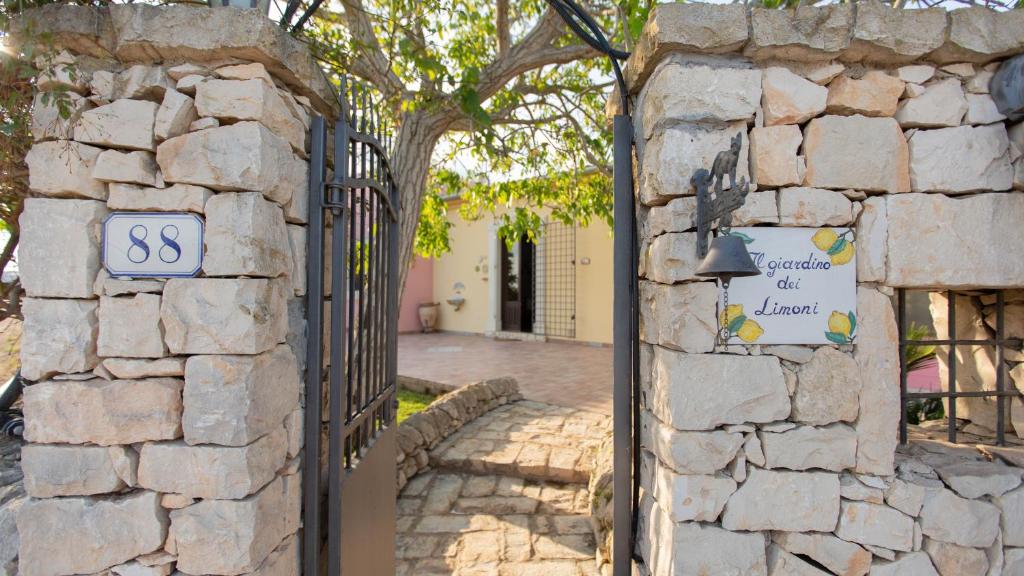 Zdjęcie z galerii obiektu Il Giardino Dei Limoni 8, Emma Villas w mieście Ispica