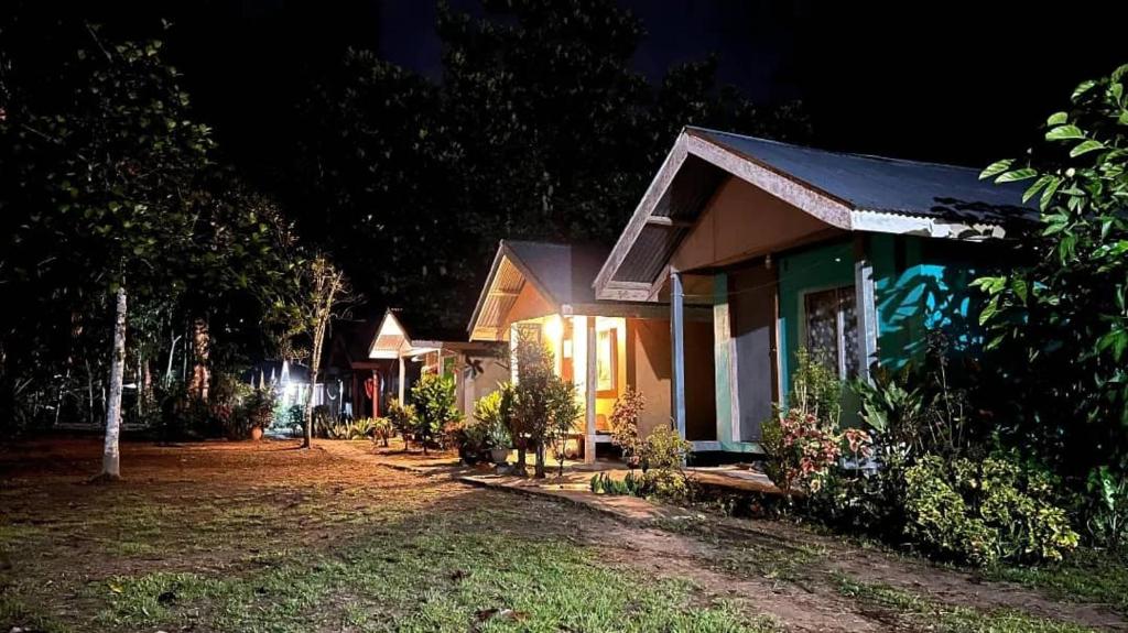 Vườn quanh Sukau Sandipau Stay