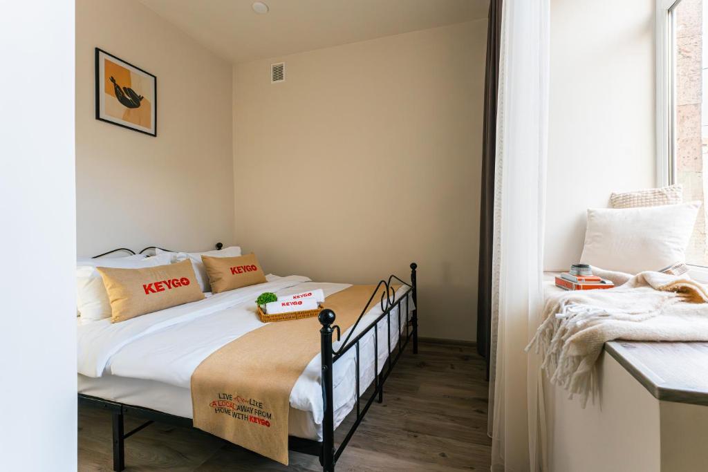 تصویر اتاق‌های Apartment KeyGo #0107 key to the center of Yerevan - تصویر ۲