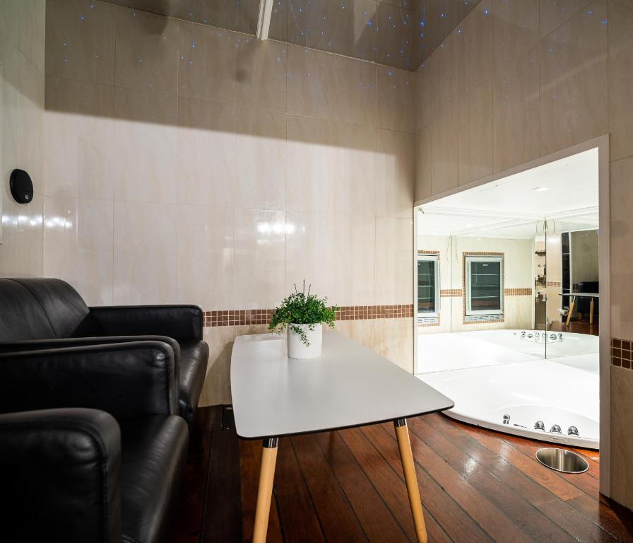 Enter Tromsø - Exclusive Apartments - Resim 36