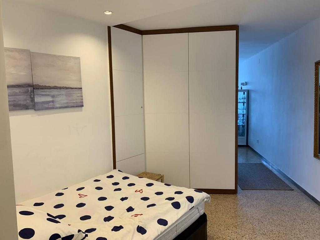 A bed or beds in a room at AwayDays Estudio Vista Mar con WiFi