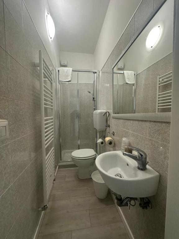 Koupelna v ubytování Albergo del Pozzo