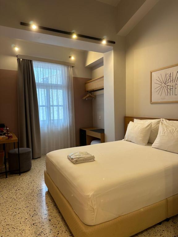 Belle Athenes - Luxury Rooms at Monastiraki Railway Station - Resim 19
