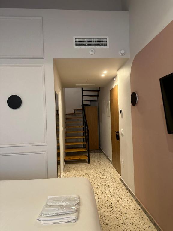 Belle Athenes - Luxury Rooms at Monastiraki Railway Station - Resim 35