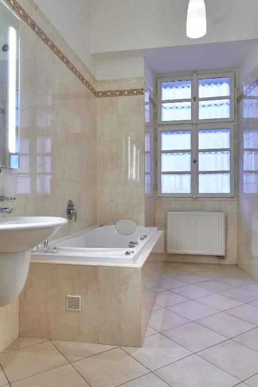 Hotel U 3 Pstrosu - Resim 13