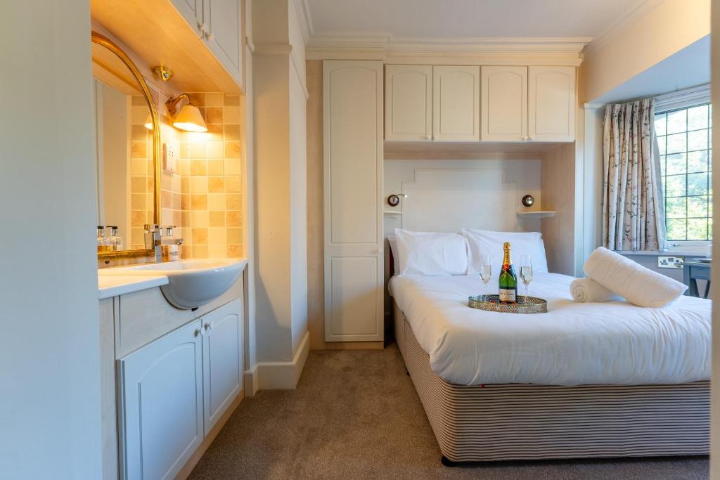 The Cransley by Grandeur Property - Double Room With Private Bathroom