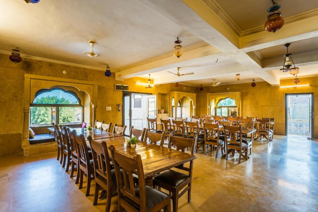 Restaurace v ubytování Hotel Prince-Near Jaisalmer Fort