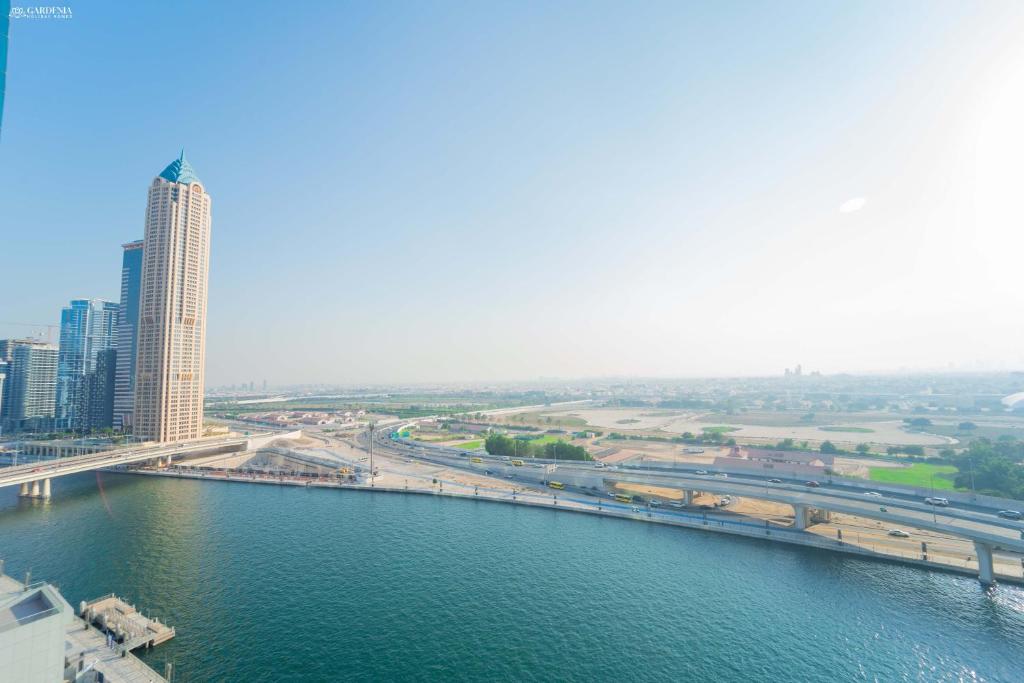 fabulous-missoni-designer-building-3-bedroom-plus-maid-dubai-updated
